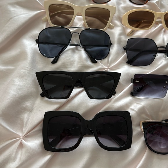 9 Pairs of Sunglasses - Picture 3 of 6